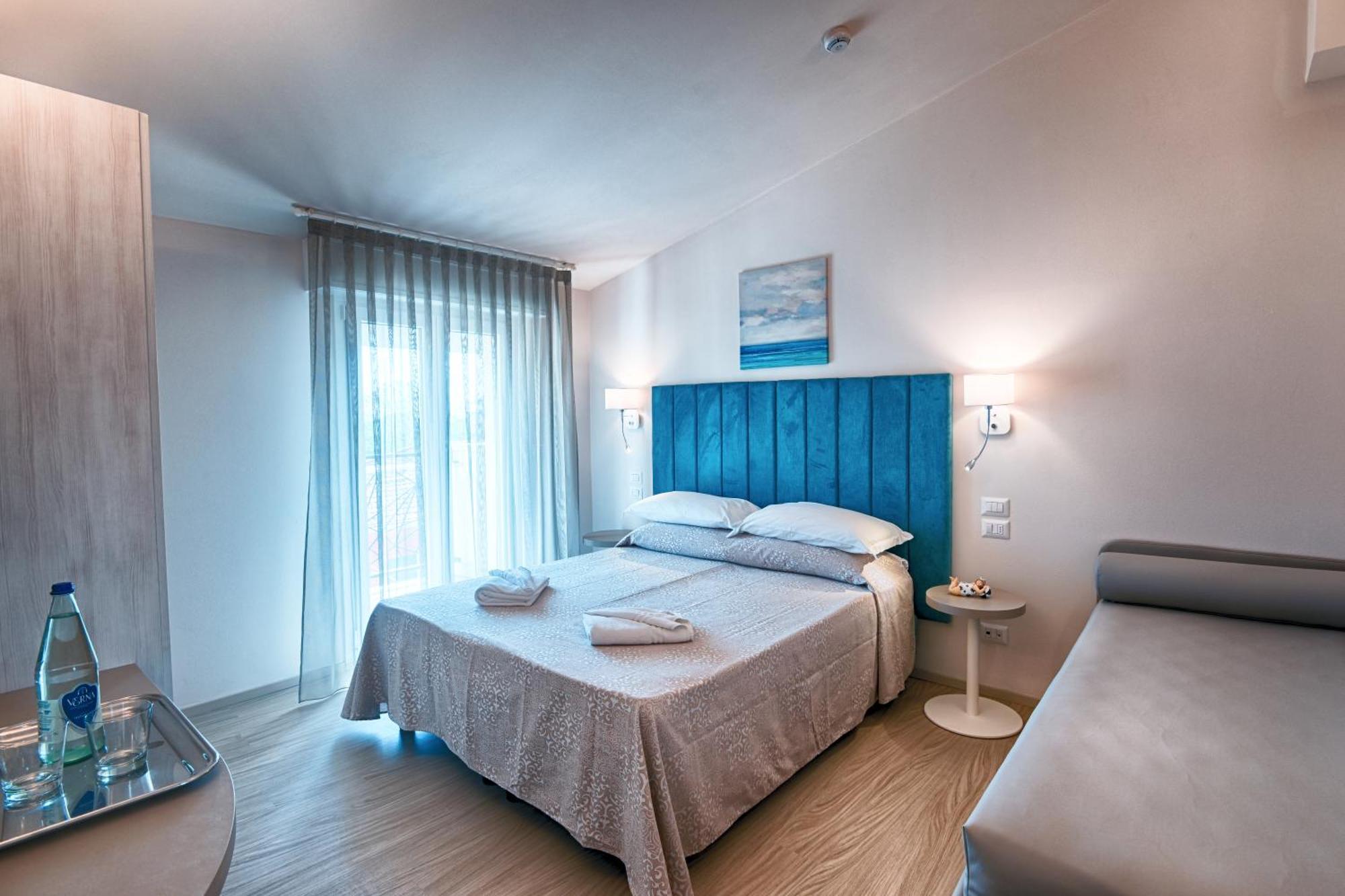 Villa Zavatta "B&B - Rooms & Apartments" ベラーリア・イジェア・マリーナ エクステリア 写真